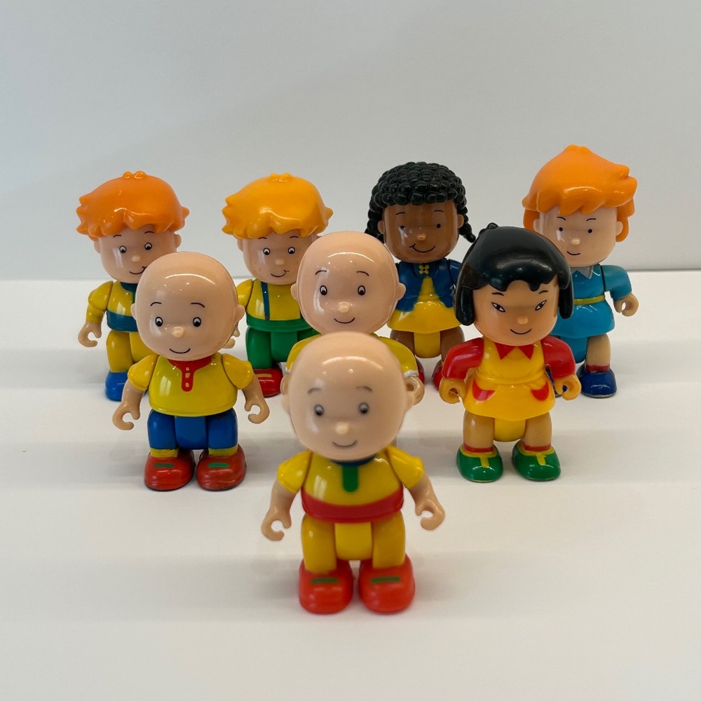 PBS Kids Caillou & Friends Treehouse Figures Set Of 8 (B9)